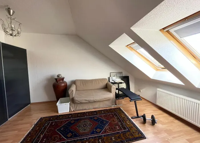 Nice House, 5 Rooms, Garden, Free Parking, Smarttv
