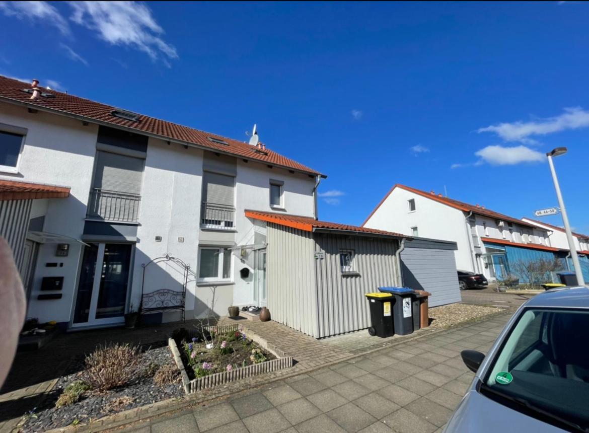Apartment House, 5 Rooms, Garden, Free Parking, Smarttv Hannover